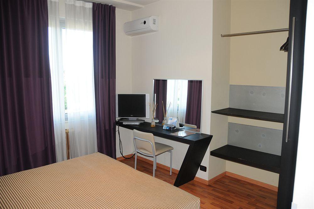 בורגומאנרו Hotel San Francesco מראה חיצוני תמונה